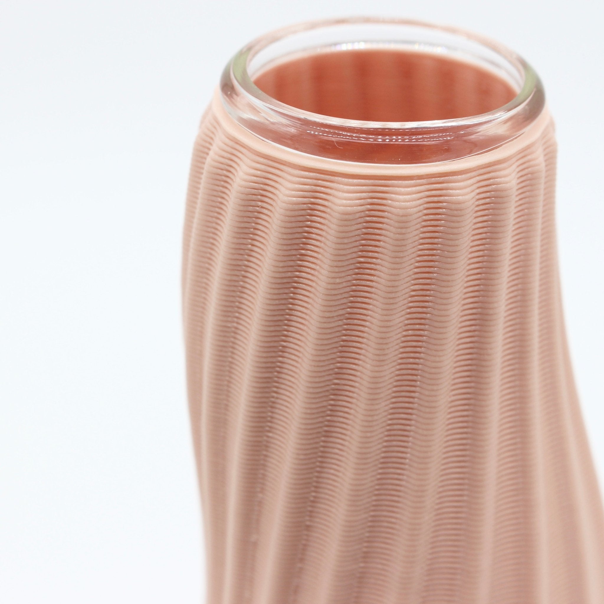 Gerno Vase Blossom close-up, 3D Printed Recycled Plastic, Deme Design #color_blossom