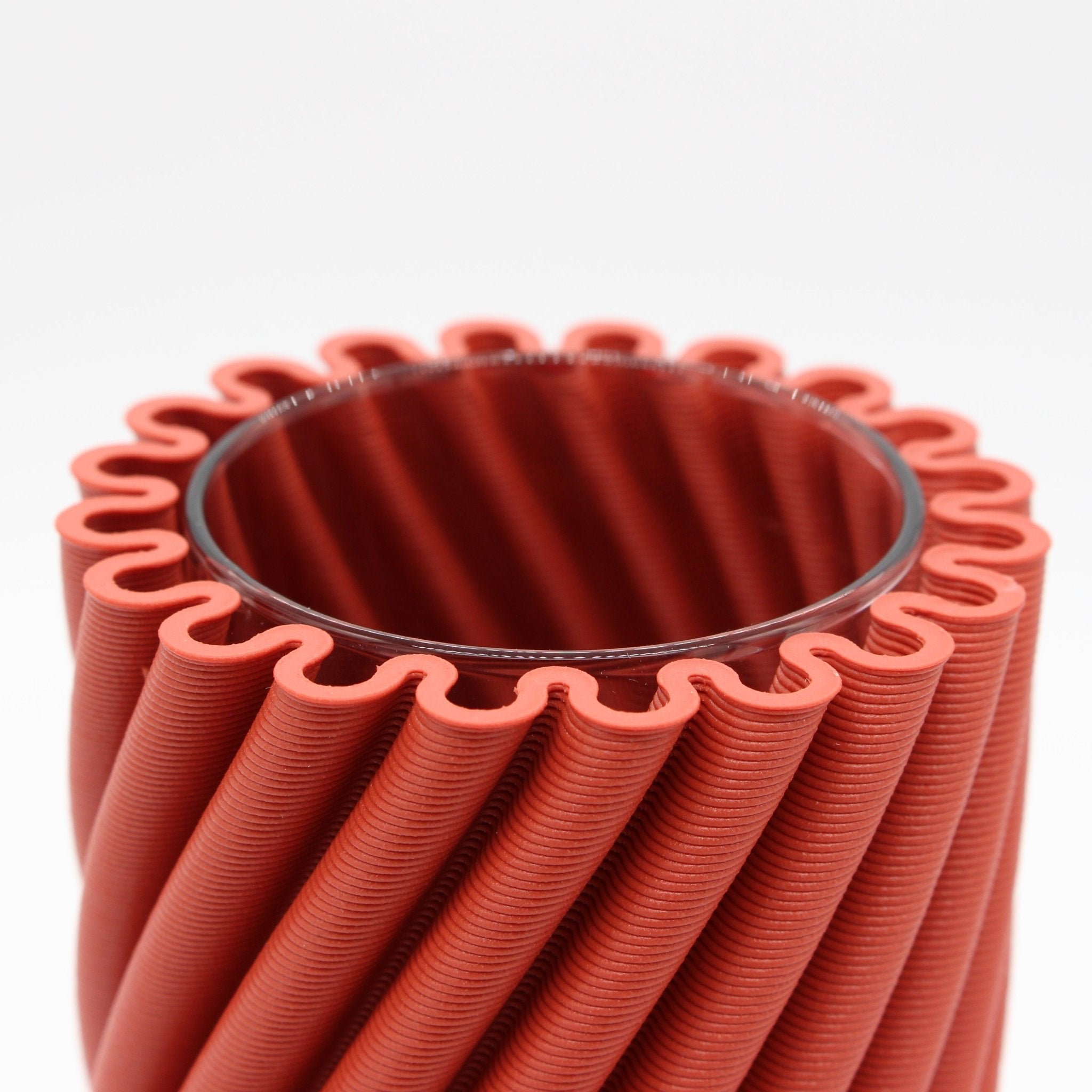 Strofi Vase Terracotta close-up, 3D Printed Recycled Plastic, Deme Design #color_terracotta